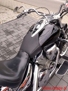 Pas KRAWAT NA BAK HONDA VTX 1300 retro custom