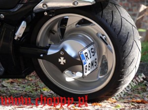 Uchwyt TABLICY Suzuki Intruder vzr1800r m109r