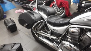 SAKWY + STELAŻE SUZUKI VS 800 VS750 VS600